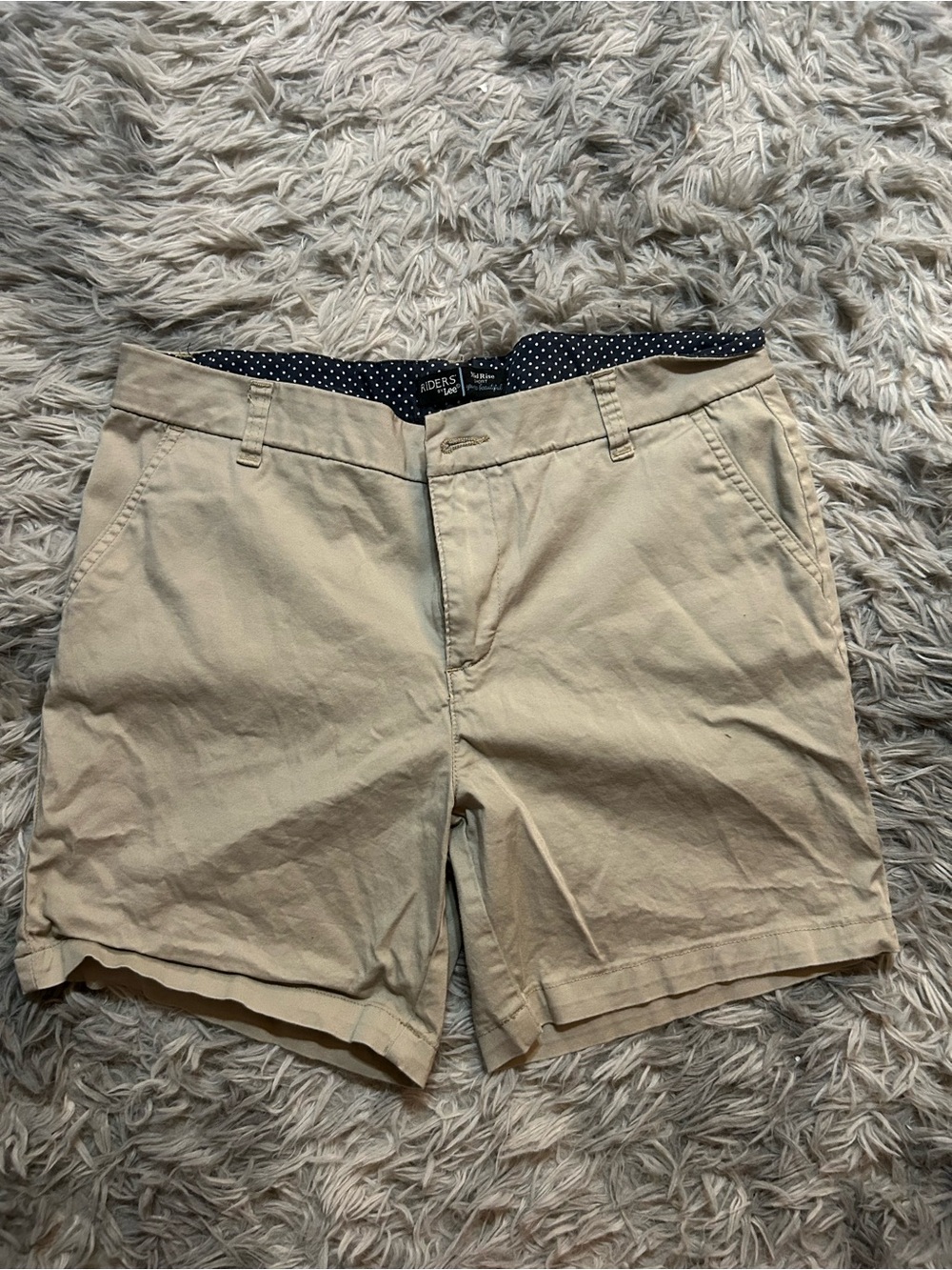 Lee Beige Women’s Chino Shorts with Polka Dot Waistband